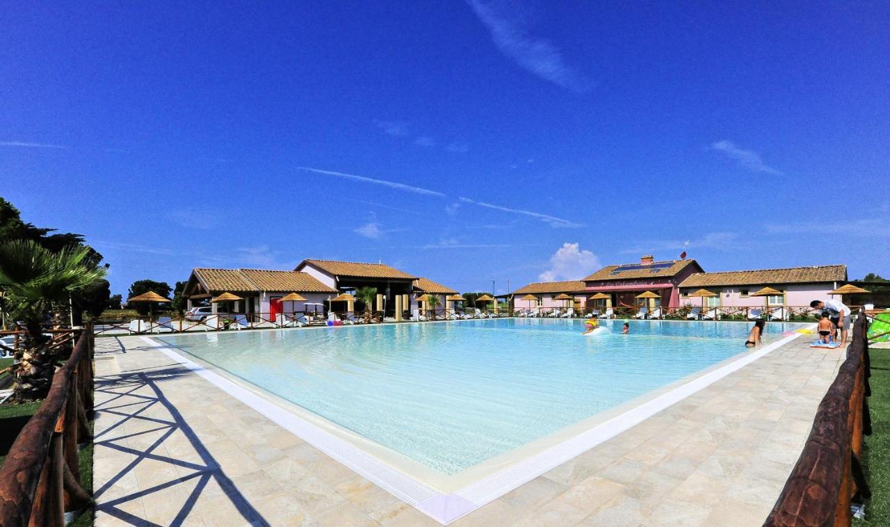 Fattoria Palazzeta - Pet & Family Friendly Lejlighedshotel Cecina  Eksteriør billede